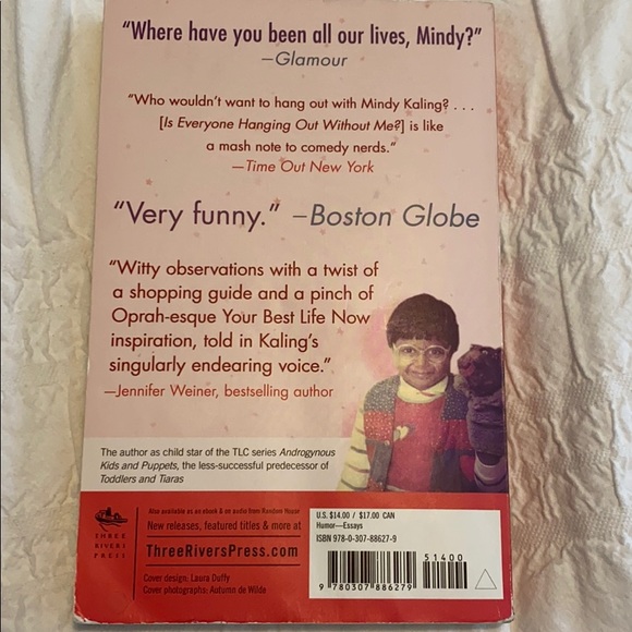 Mindy Kaling’s Is Everyone Hanging Out Without Me? - Picture 2 of 3